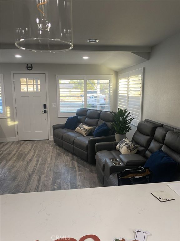 Image 5 of property listing at 3842 Hillside, Norco, CA 92860