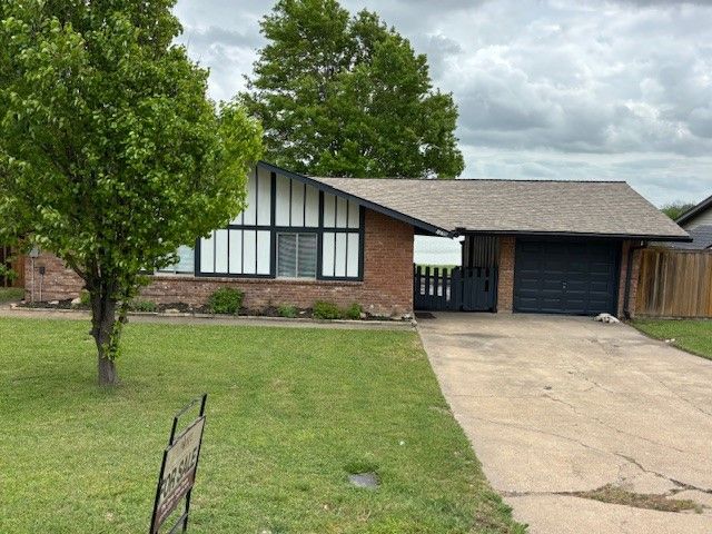 179 Lakeside Drive, Rockwall, TX 75032