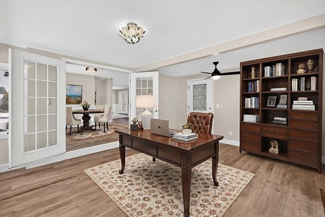 24 Cunningham St, Springfield, MA 01107