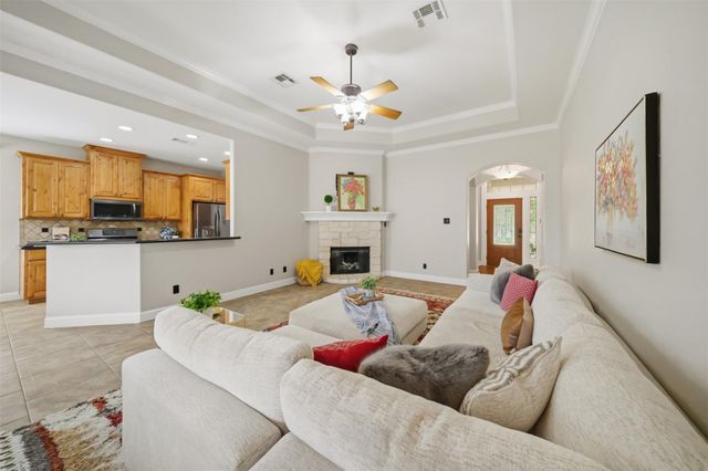 228 Passendale Lane, College Station, TX 77845