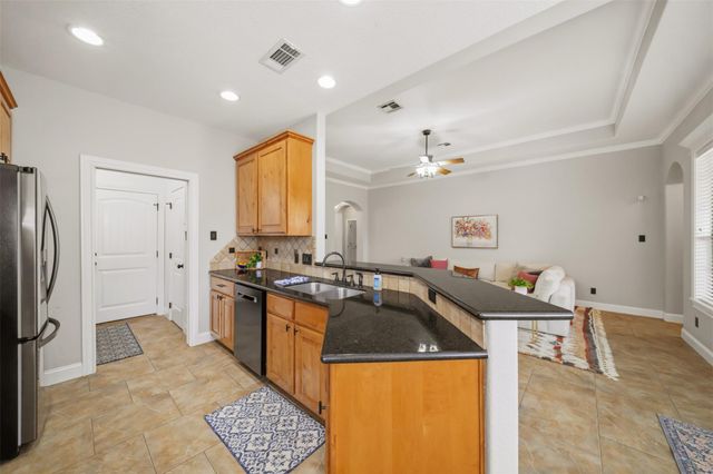 228 Passendale Lane, College Station, TX 77845