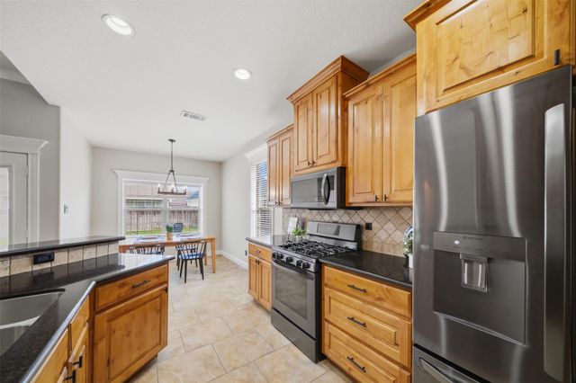 228 Passendale Lane, College Station, TX 77845