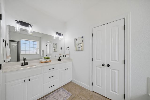 228 Passendale Lane, College Station, TX 77845