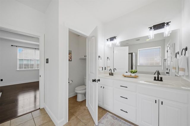 228 Passendale Lane, College Station, TX 77845