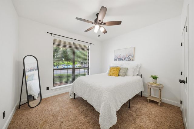 228 Passendale Lane, College Station, TX 77845