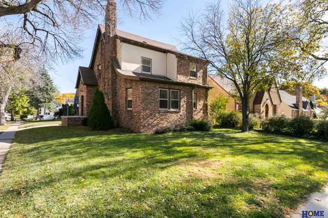 2501 Lafayette Avenue, Lincoln, NE 68502