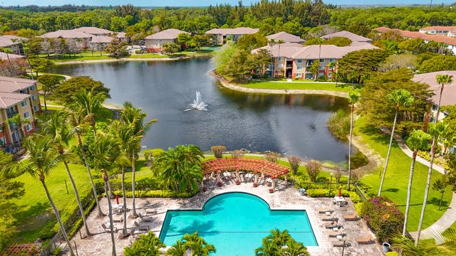 4187 N Haverhill Road 505, West Palm Beach, FL 33417