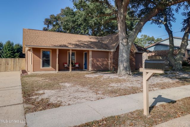 621 Sarazen Drive, Gulfport, MS 39507