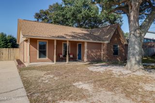621 Sarazen Drive, Gulfport, MS 39507