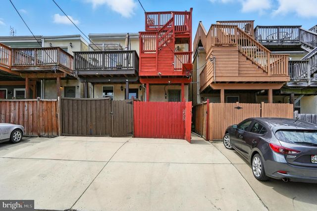 225 MADEIRA ST N, Baltimore, MD 21231