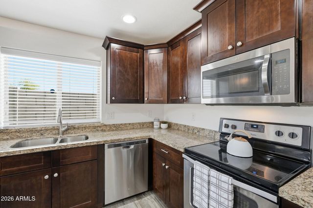 1482 W HARDING Avenue, Coolidge, AZ 85128