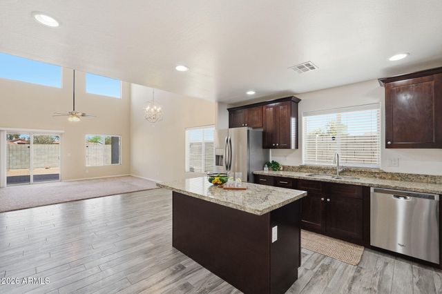 1482 W HARDING Avenue, Coolidge, AZ 85128