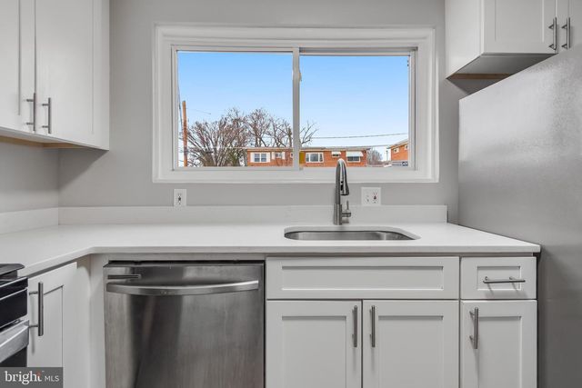 5005 ROSELD CT, Oxon Hill, MD 20745