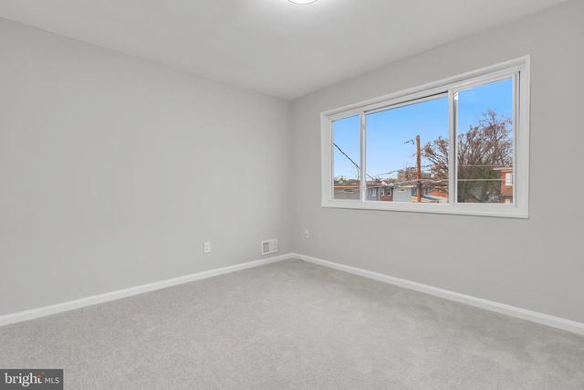 5005 ROSELD CT, Oxon Hill, MD 20745