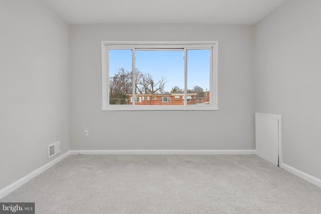 5005 ROSELD CT, Oxon Hill, MD 20745