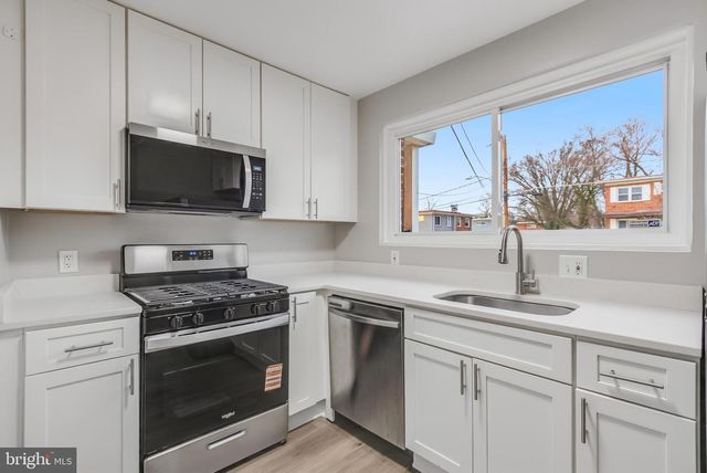 5005 ROSELD CT, Oxon Hill, MD 20745