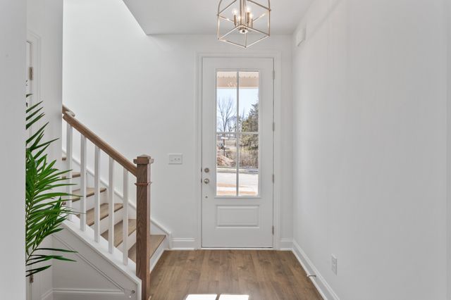 102 Riverview Run, Madison, TN 37115