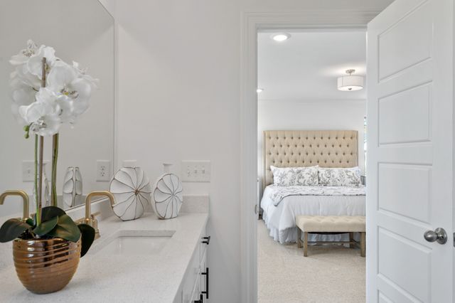 102 Riverview Run, Madison, TN 37115