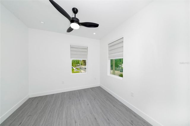 902 W SLIGH AVENUE, Tampa, FL 33604