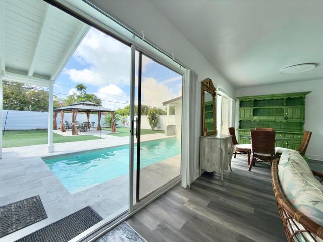 210 Ocean Parkway, Boynton Beach, FL 33435