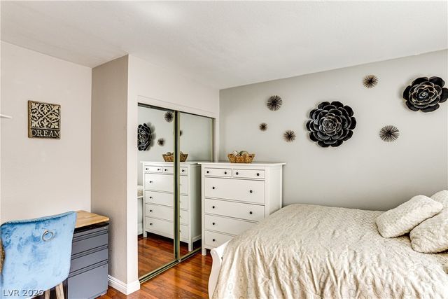 3434 Bankside Drive, Las Vegas, NV 89129