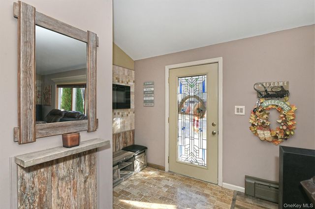 150 Hallock Landing Road, Rocky Point, NY 11778