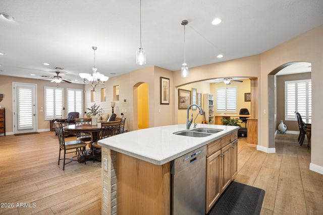 43542 W SANSOM Drive, Maricopa, AZ 85138