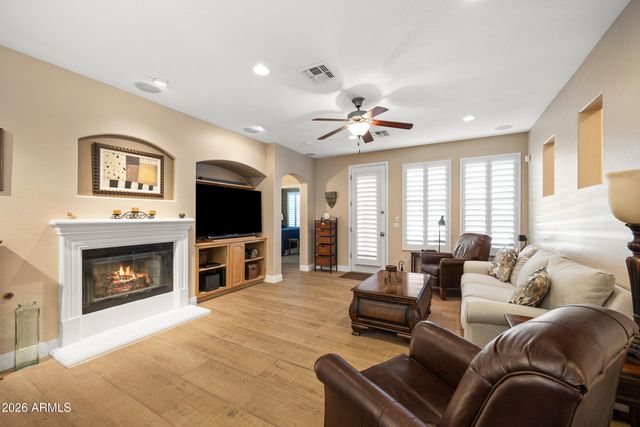 43542 W SANSOM Drive, Maricopa, AZ 85138