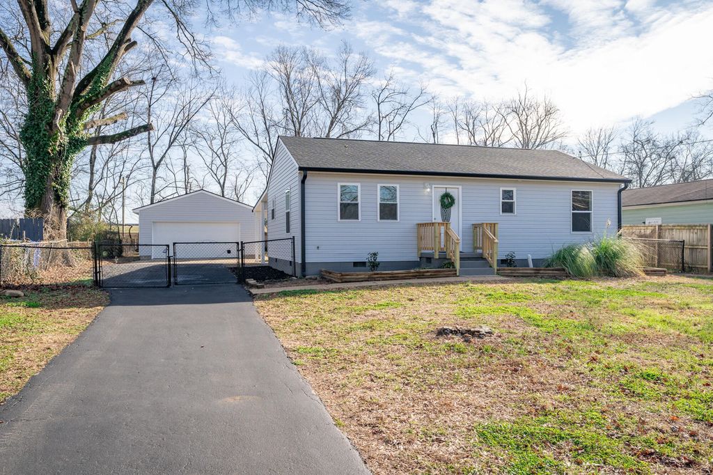 3914 Memphis Drive, Chattanooga, TN 37415