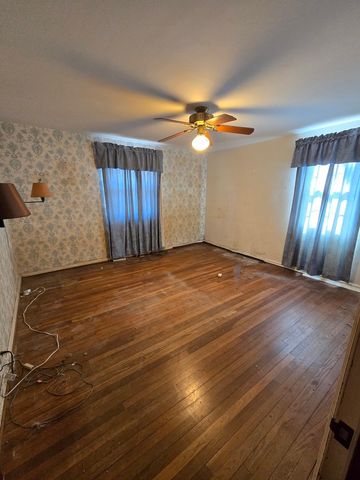 922 S Giant City Road S, Carbondale, IL 62902