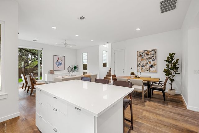 3812 Wadford ST A, Austin, TX 78704