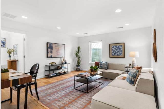 3812 Wadford ST A, Austin, TX 78704