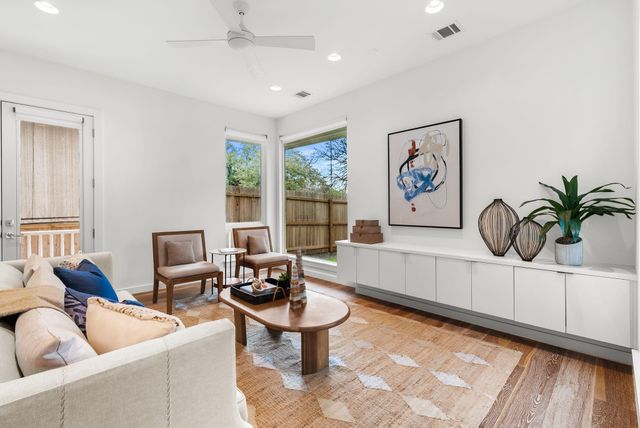 3812 Wadford ST A, Austin, TX 78704