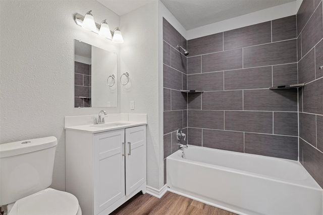 317 Jones Street, Bonham, TX 75418