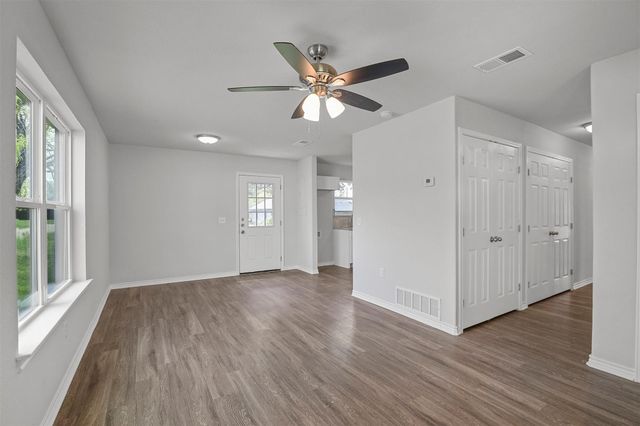 317 Jones Street, Bonham, TX 75418