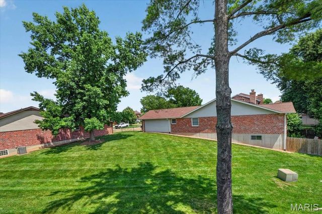 12913 Autumn Fields Court, St Louis, MO 63146
