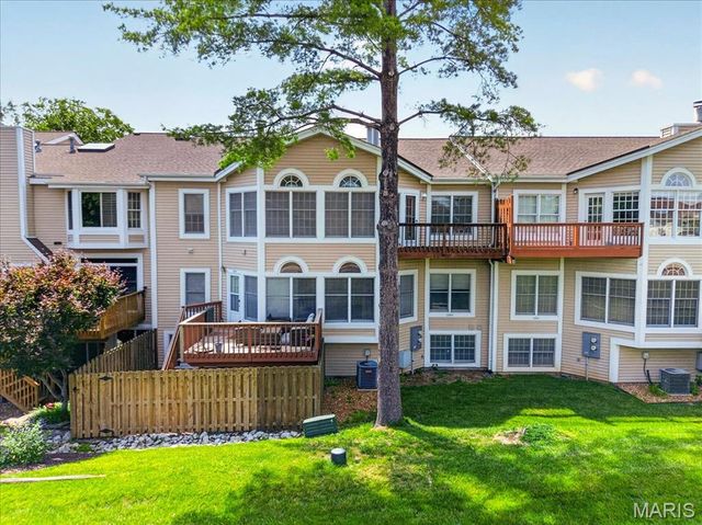 12913 Autumn Fields Court, St Louis, MO 63146