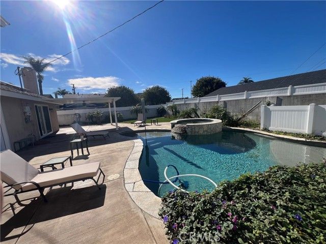 16091 Gold Circle, Huntington Beach, CA 92647