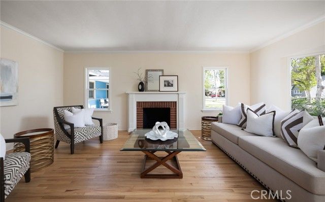 2324 N Riverside, Santa Ana, CA 92706
