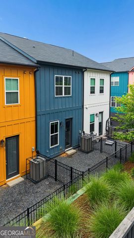 140 COLOR Circle, Atlanta, GA 30317