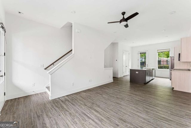 140 COLOR Circle, Atlanta, GA 30317