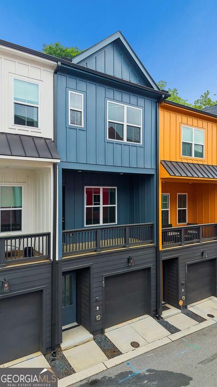 140 COLOR Circle, Atlanta, GA 30317
