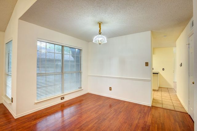 230 Brittany Drive, Euless, TX 76039