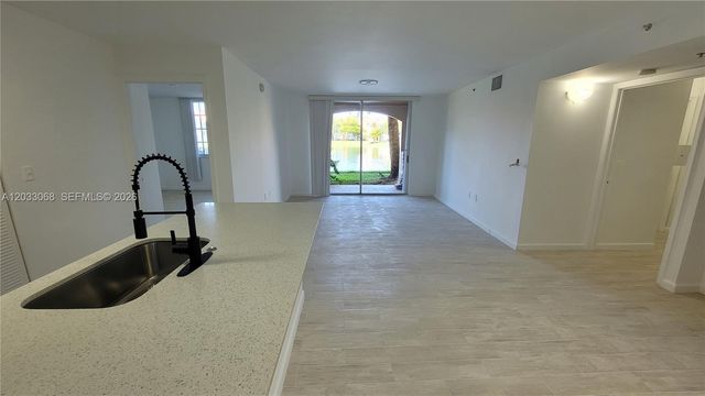 2021 Renaissance Blvd 104, Miramar, FL 33025