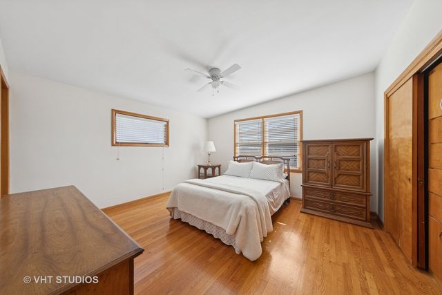 506 S Charleton Street, Willow Springs, IL 60480