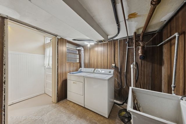 506 S Charleton Street, Willow Springs, IL 60480