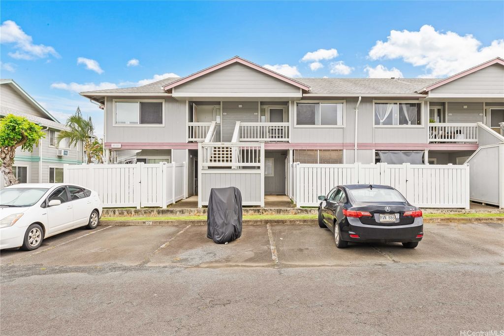95-1137 Makaikai Street 62, Mililani, HI 96789