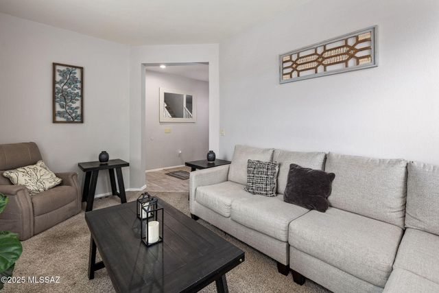 4972 W Calle Don Antonio, Tucson, AZ 85757