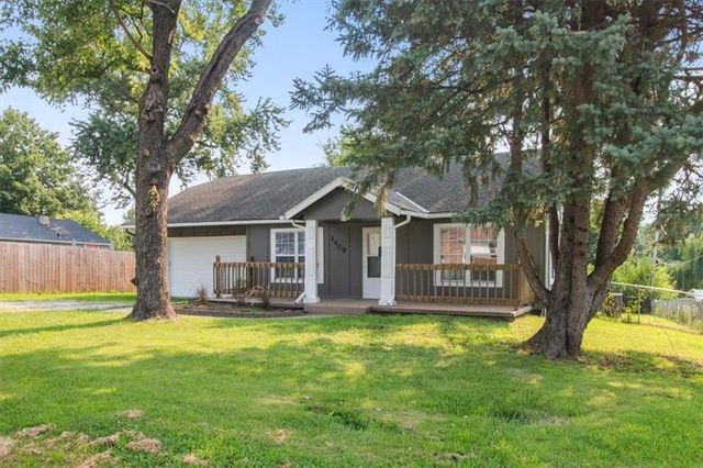 1409 S Kings Highway, Independence, MO 64055