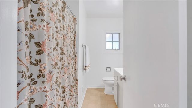 2313 N Baker, Santa Ana, CA 92706